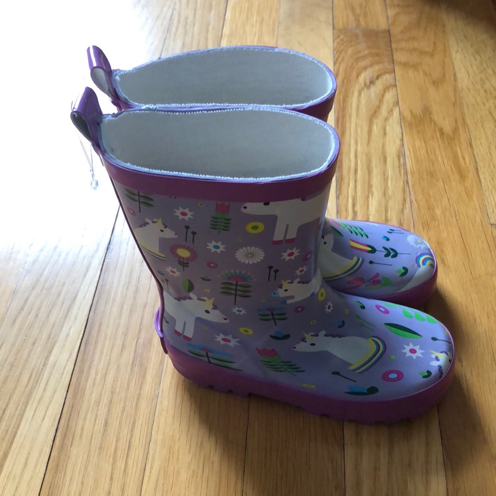 Kid Made modern rain boots